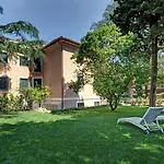 Appia Antica Lägenhetshotell