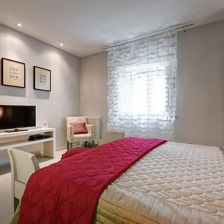Appia Antica Aparthotel Rome