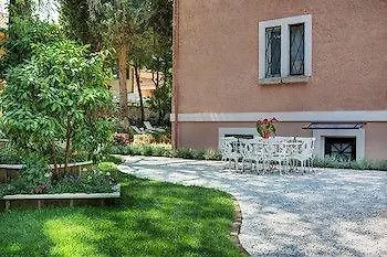Апарт-отель Appia Antica Рим